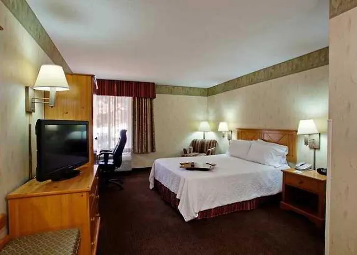 Country & By Radisson - East Route 66 Hotel Flagstaff