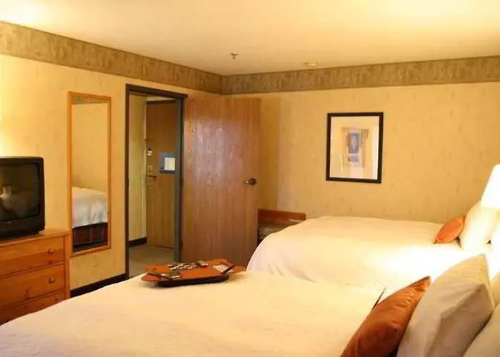 Country & By Radisson - East Route 66 Hotel Flagstaff