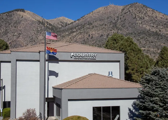 Hotel Country & By Radisson - East Route 66 Flagstaff
