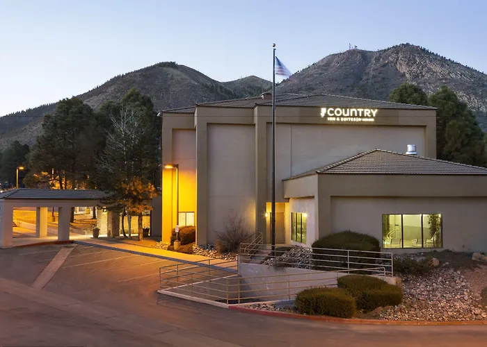 Country & By Radisson - East Route 66