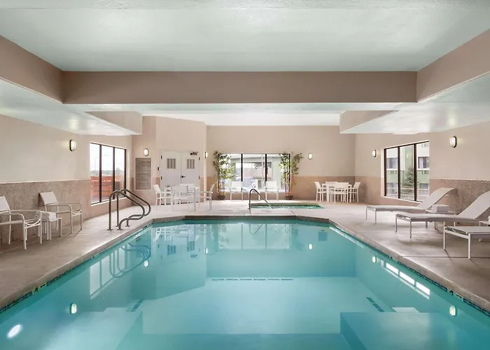 Country & By Radisson - East Route 66 Flagstaff