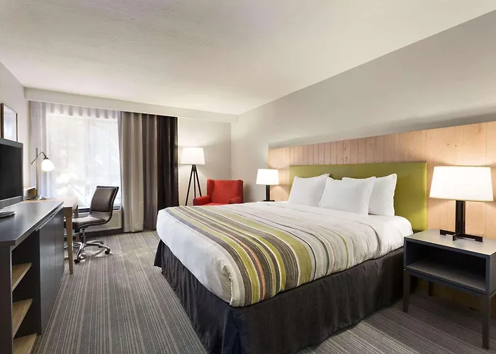 Country & By Radisson - East Route 66 4*