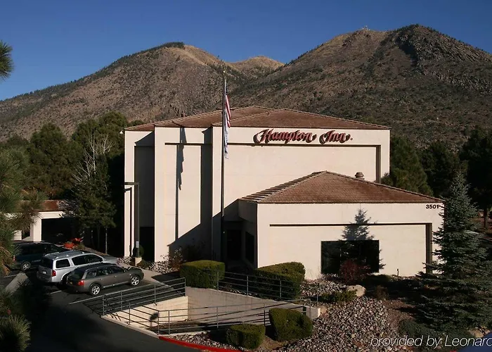 Hotel Country & By Radisson - East Route 66 Flagstaff