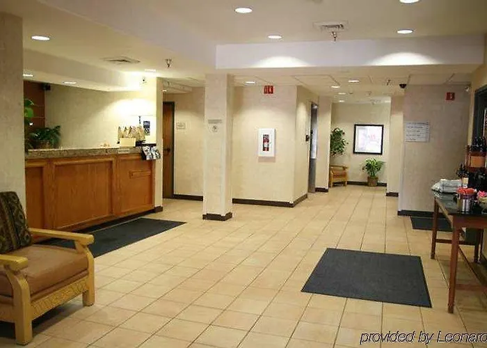 Country & By Radisson - East Route 66 Flagstaff