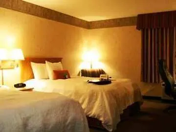 Country & By Radisson - East Route 66 4*